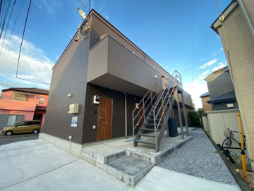 川辺の朝とエスプレッソの画像