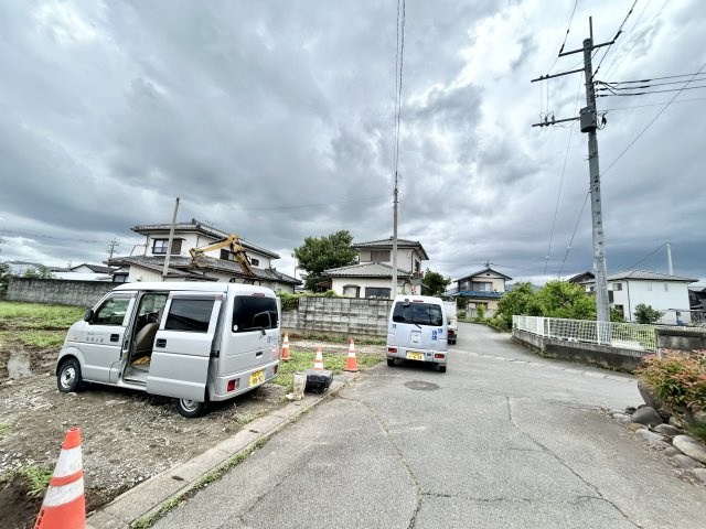 【新築戸建】第1吉岡町漆原の前面道路含む現地写真|■現地写真
気になることがありましたらご気軽にお問い合わせください♪