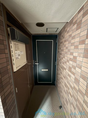 ルアンジュ本厚木の玄関