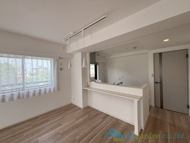 ルアンジュ本厚木の居間・リビング