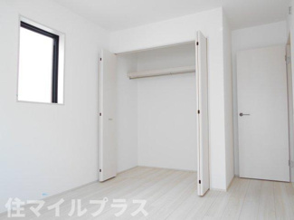 【洋室】 | 郡山市深沢2丁目新築一戸建て2棟 | コンパクトで使いやすい洋室です