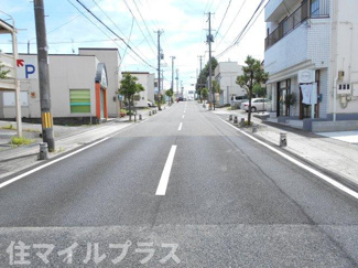 【前面道路含む現地写真】 | 郡山市深沢2丁目新築一戸建て2棟 | 前面道路含む現地写真です