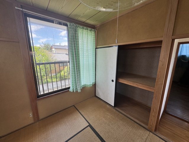 錦町中央3丁目 中古一戸建ての和室