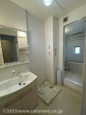 【洗面所】 | コンフォートルミナスA