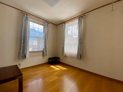 【洋室】 | 鳥取市南安長2丁目中古戸建