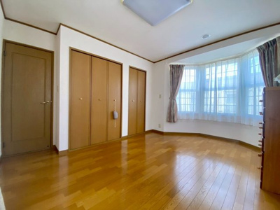 【洋室】 | 鳥取市南安長2丁目中古戸建