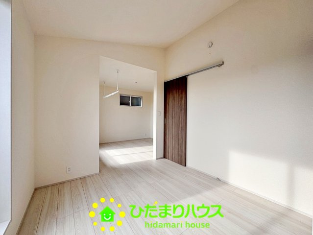 久喜市久喜東４丁目　新築一戸建ての寝室