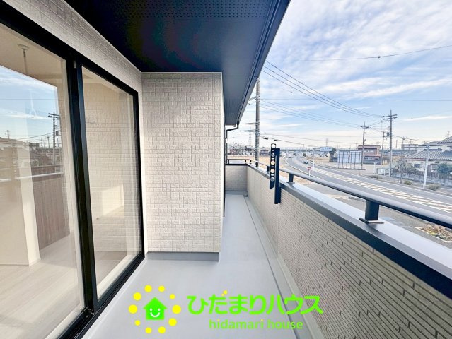 久喜市久喜東４丁目　新築一戸建てのバルコニー