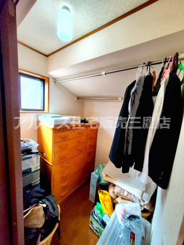 【太陽光パネル設置済】三鷹市深大寺2丁目 中古戸建 中央線 三鷹駅の収納