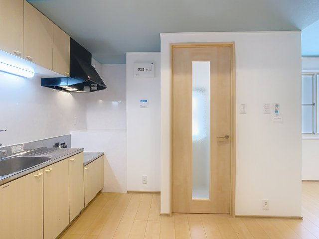 MKマンションの居間・リビング