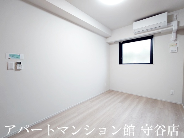 プライム フォレスト 百合ヶ丘の寝室