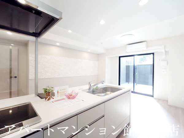 プライム フォレスト 百合ヶ丘の居間・リビング