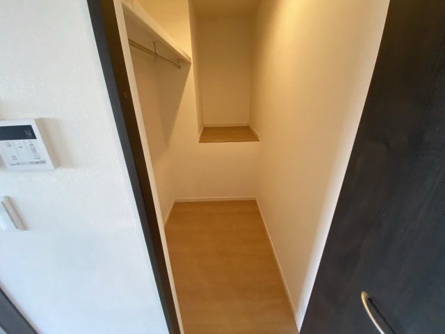 Ｎ．Ｉ．Ｓ．の収納
