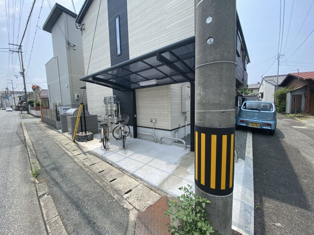 Ｎ．Ｉ．Ｓ．の駐車場