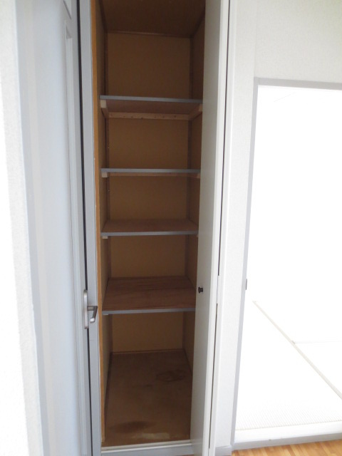 ウィンディアコリーヌA棟のその他