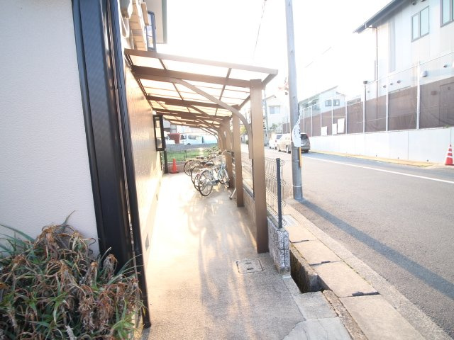 ウィンディアコリーヌA棟のその他共用部分|駐輪場