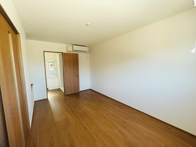 N3の居間・リビング