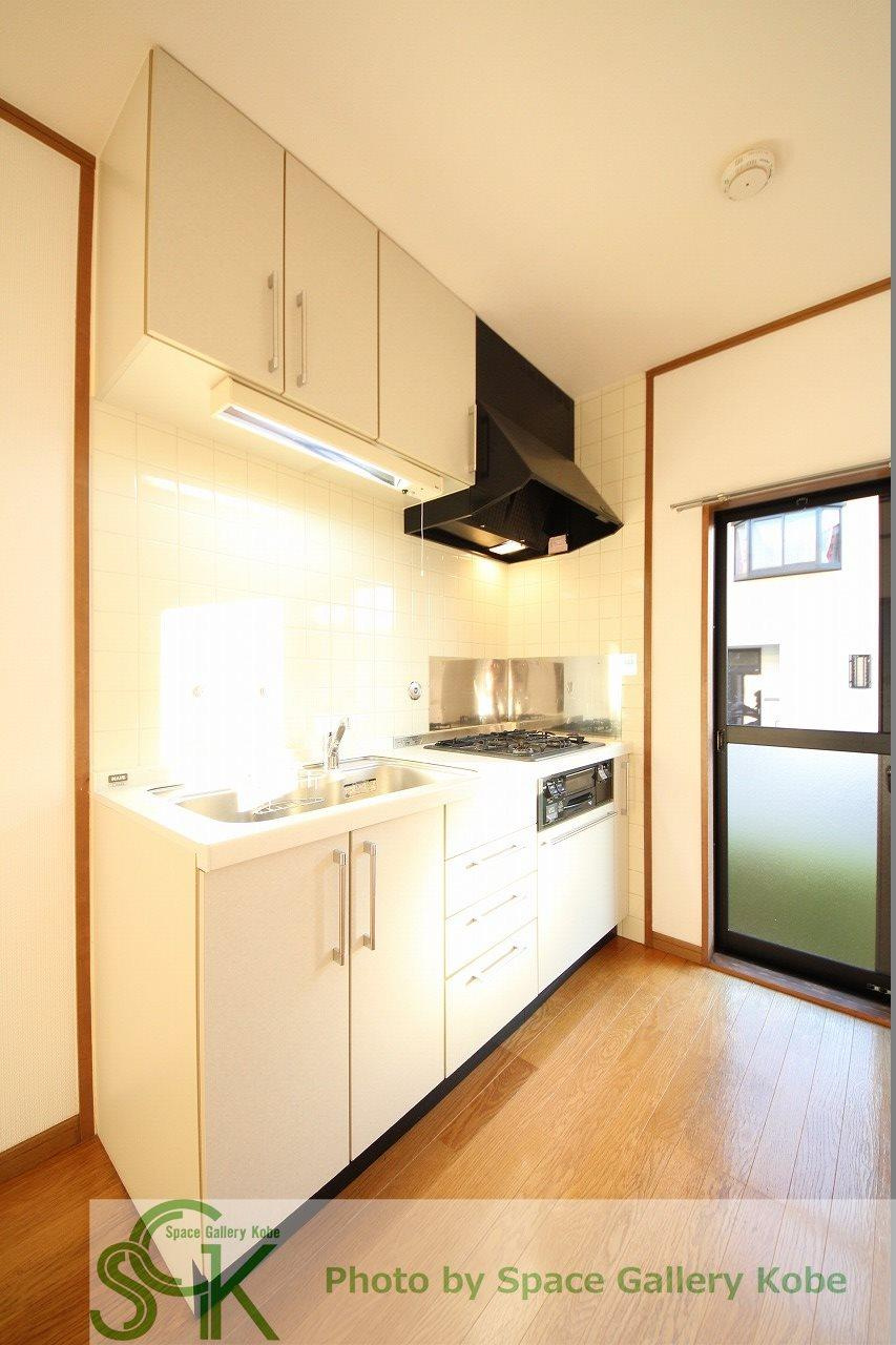 タウンハウス高町のキッチン|※お部屋により仕様が異なる場合がございます※