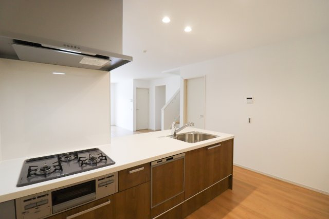 日野西大道町　１号地のキッチン