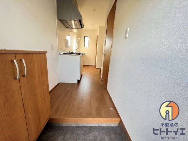 N4の玄関|おしゃれな内装です