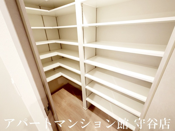 プライム フォレスト 百合ヶ丘の収納