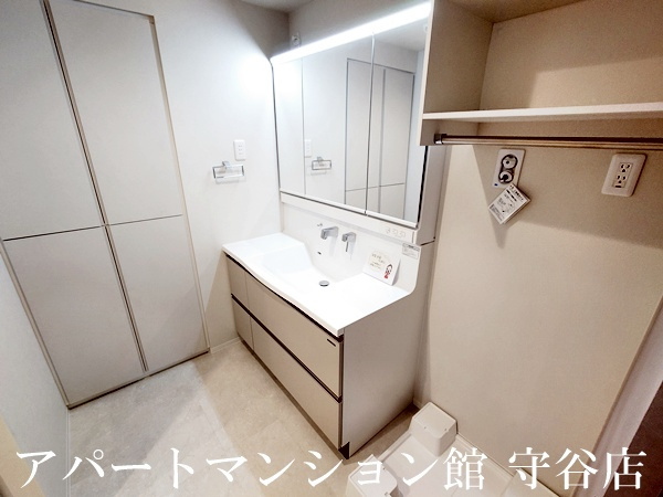 プライム フォレスト 百合ヶ丘の独立洗面台