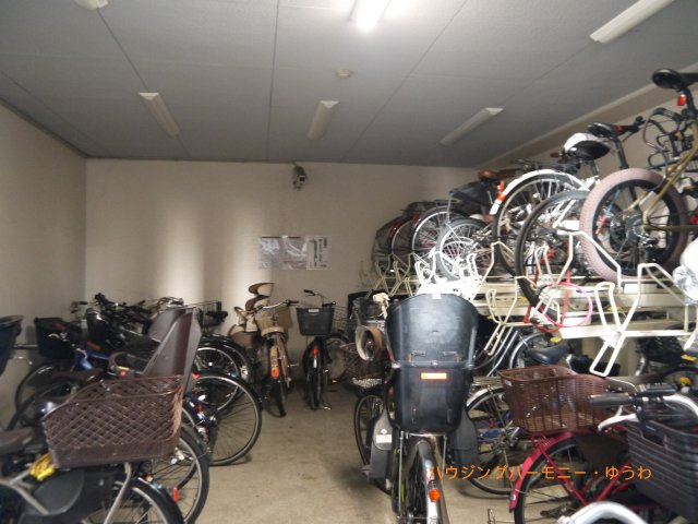 【その他共用部分】 | アークステージ北池袋 | 建物内に便利な駐輪場があります。