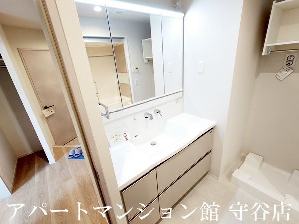 プライム フォレスト 百合ヶ丘の独立洗面台