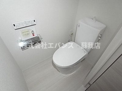 【トイレ】 | D-ROOM新宿Ⅰ-A | ゆったりとした空間のトイレです