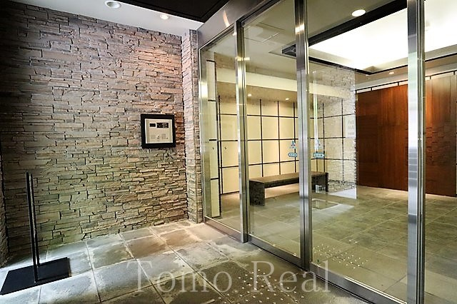 パークアクシス溜池山王のエントランス