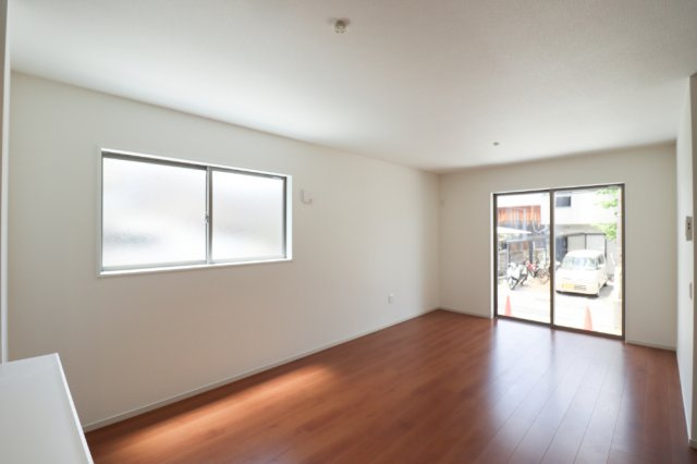 日野西大道町　２号地の居間・リビング