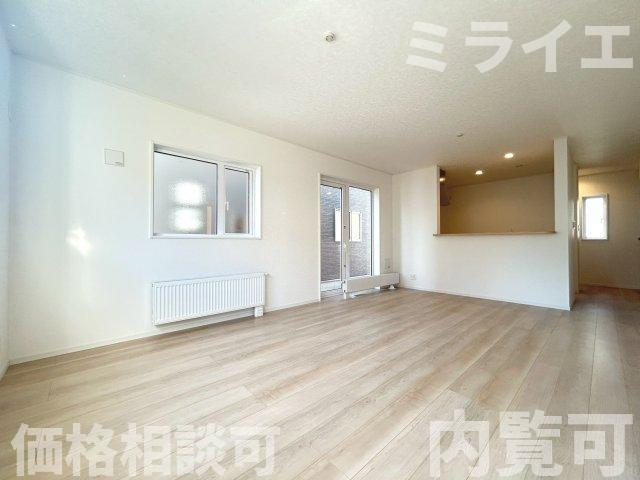 【新築戸建】札幌市西区西野11条9丁目2棟の居間・リビング|【仲介手数料無料】【価格相談可能】【内覧可能】です。