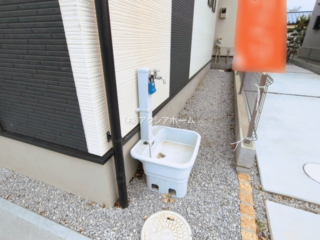 入間市下藤沢2丁目・全10棟　新築一戸建　8号棟の前面道路含む現地写真|現地写真（2025年10月24日撮影）