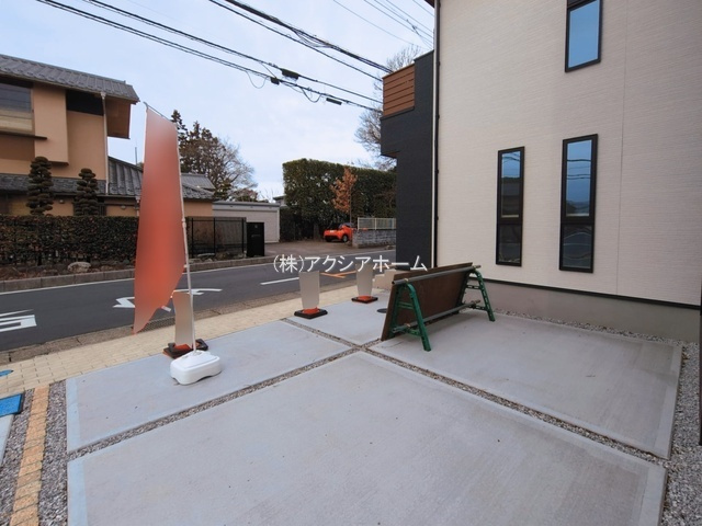 入間市下藤沢2丁目・全10棟　新築一戸建　8号棟の駐車場|現地写真（2025年10月24日撮影）