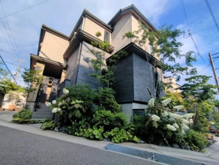 神戸市東灘区住吉山手２丁目中古戸建の外観