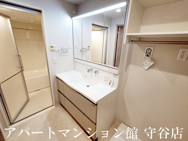 プライム フォレスト 百合ヶ丘の独立洗面台