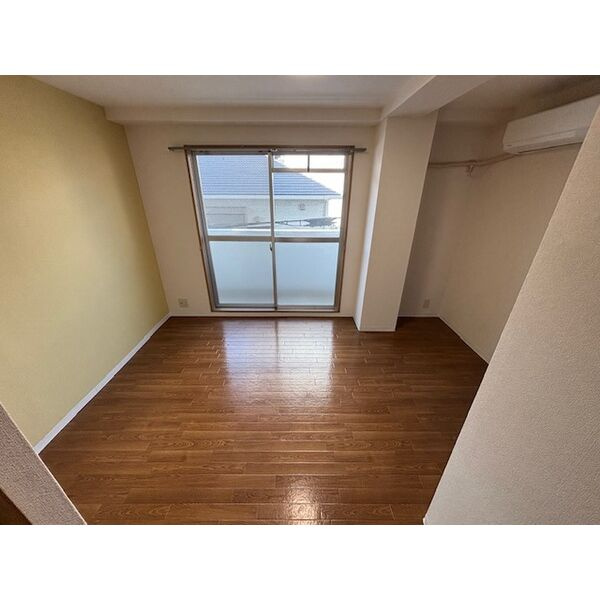 UTレジデンス六甲の居間・リビング