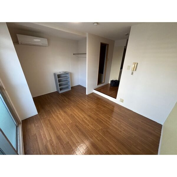 UTレジデンス六甲の居間・リビング