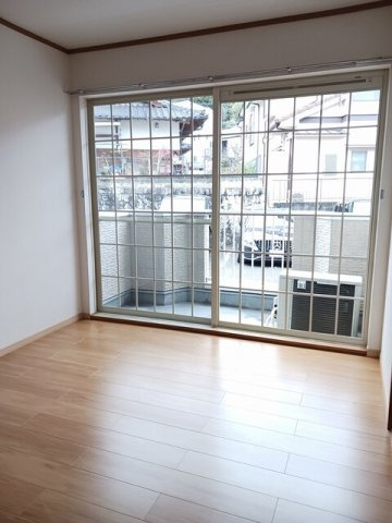 エムフローレンス三番館の居間・リビング|おしゃれなリビングです