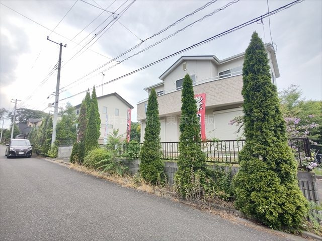 【前面道路含む現地写真】 | 毛呂山町目白台 | 住環境良好です