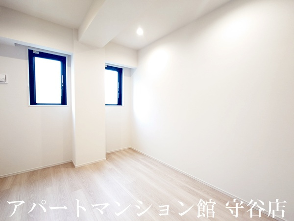 プライム フォレスト 百合ヶ丘のエントランス