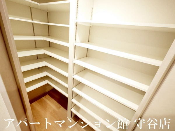 プライム フォレスト 百合ヶ丘の収納
