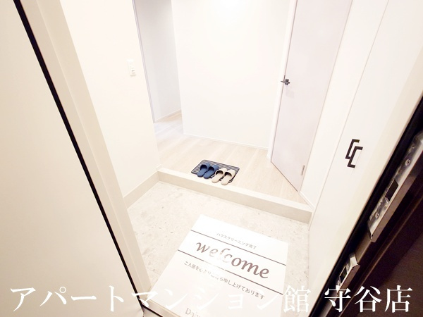 プライム フォレスト 百合ヶ丘の玄関