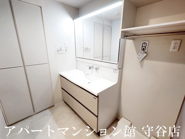 プライム フォレスト 百合ヶ丘の独立洗面台