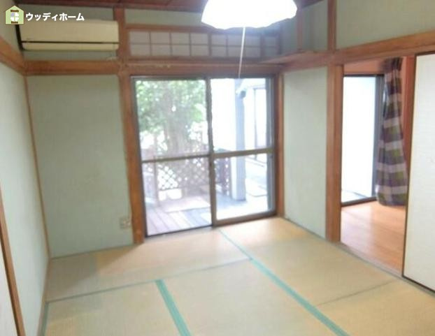 川口市里　中古一戸建ての和室