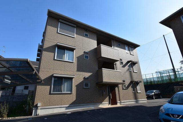 ルナパレス友岡の外観