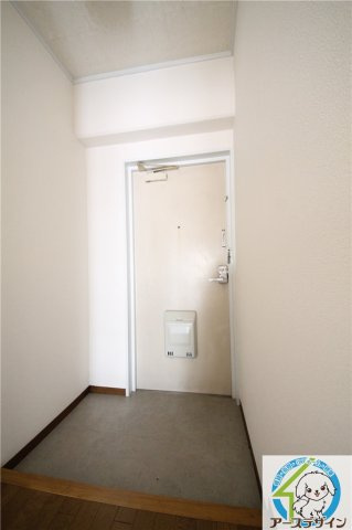 ビアンコ・ディモーラの玄関|※類似部屋