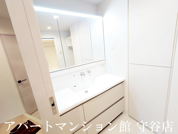 プライム フォレスト 百合ヶ丘の独立洗面台