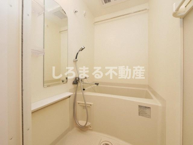 プレサンス大阪福島シエルの浴室