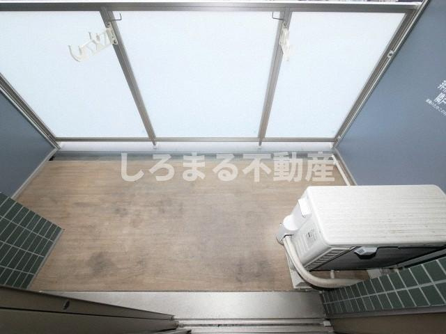 プレサンス大阪福島シエルのバルコニー